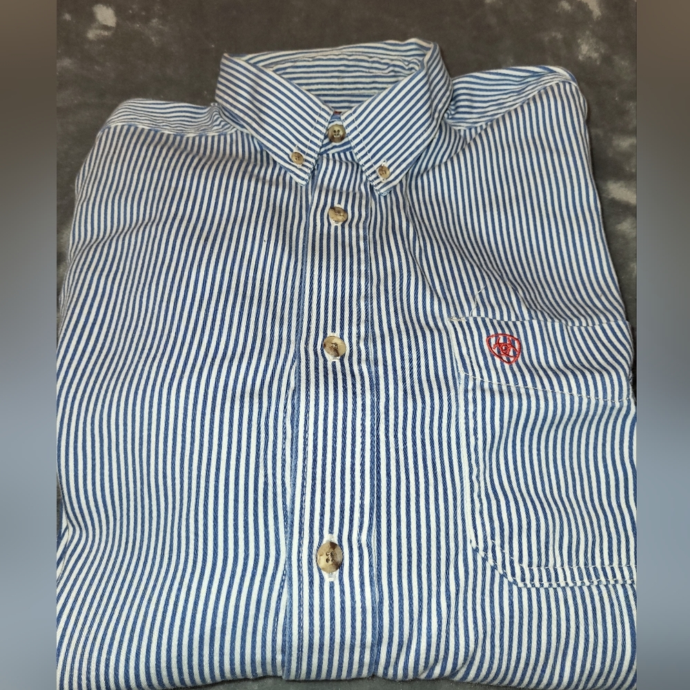 Men's Ariat FRC Button down shirt